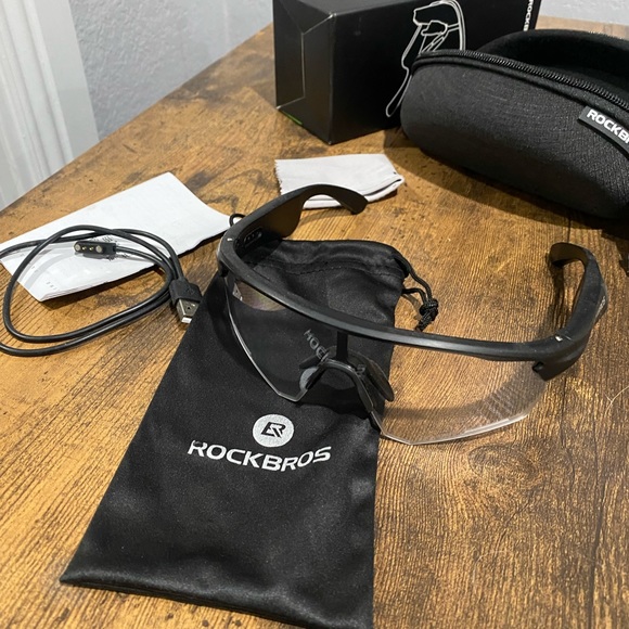 ROCKBROS Other - ROCKBROS Wireless Bluetooth 5.2 Sunglasses for Driving Riding Cycling Eyewear